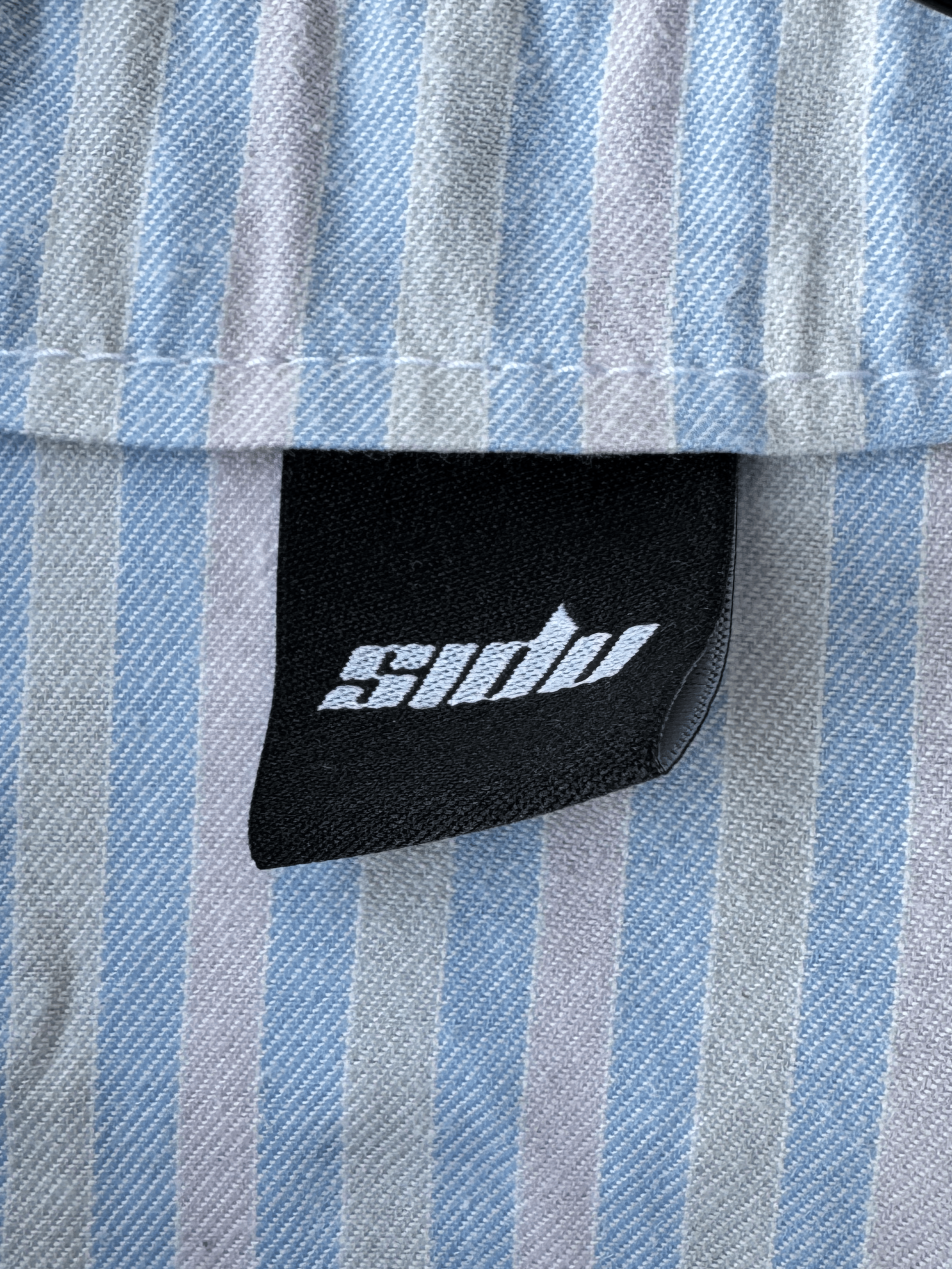 Short-sleeved shirt